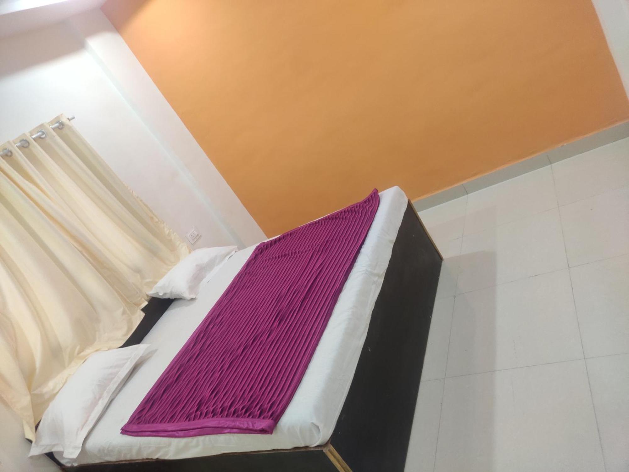 Hotel Sai Santosh Shirdi Dış mekan fotoğraf